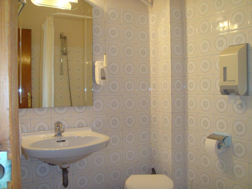 Hostal Casa Joan San Lorenzo de Morunys Quarto foto